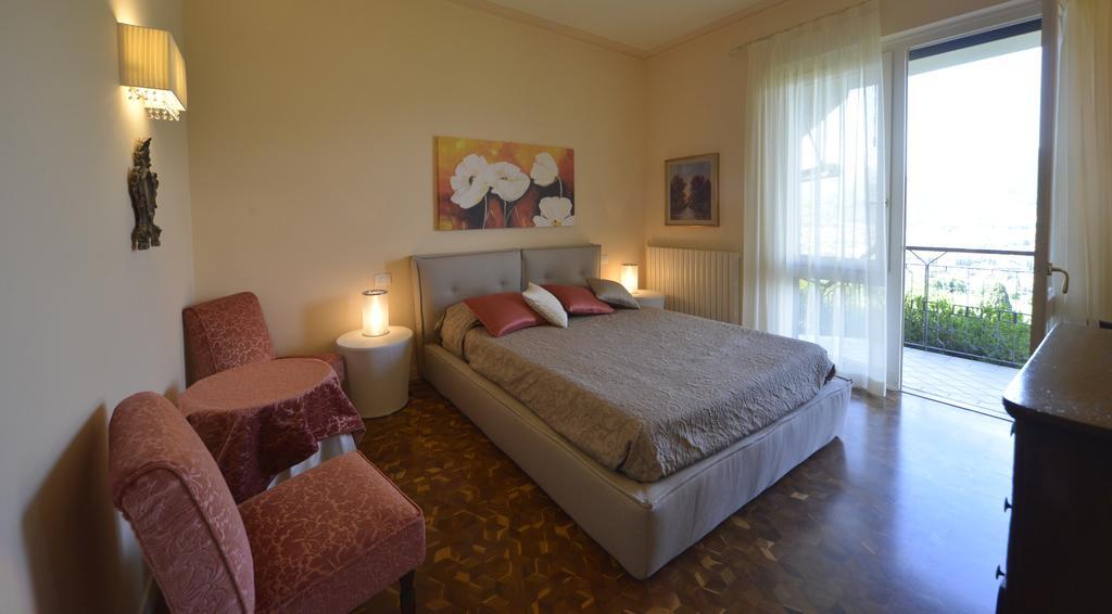 Villa Desirè Salò Esterno foto