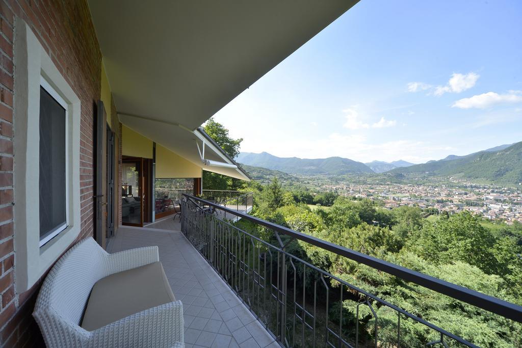 Villa Desirè Salò Esterno foto