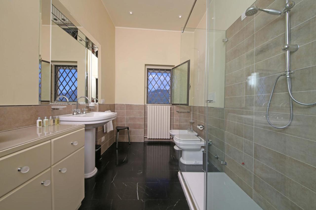 Villa Desirè Salò Esterno foto